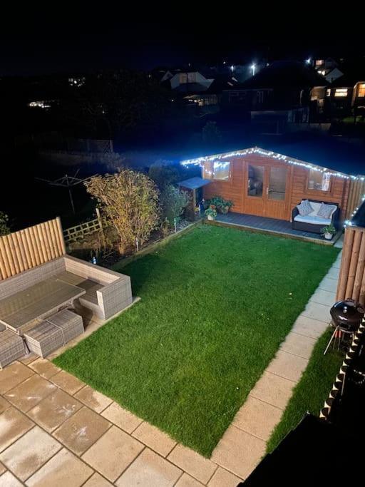 Modern 4 Bedroom House In Weymouth Sunny Corner Kültér fotó